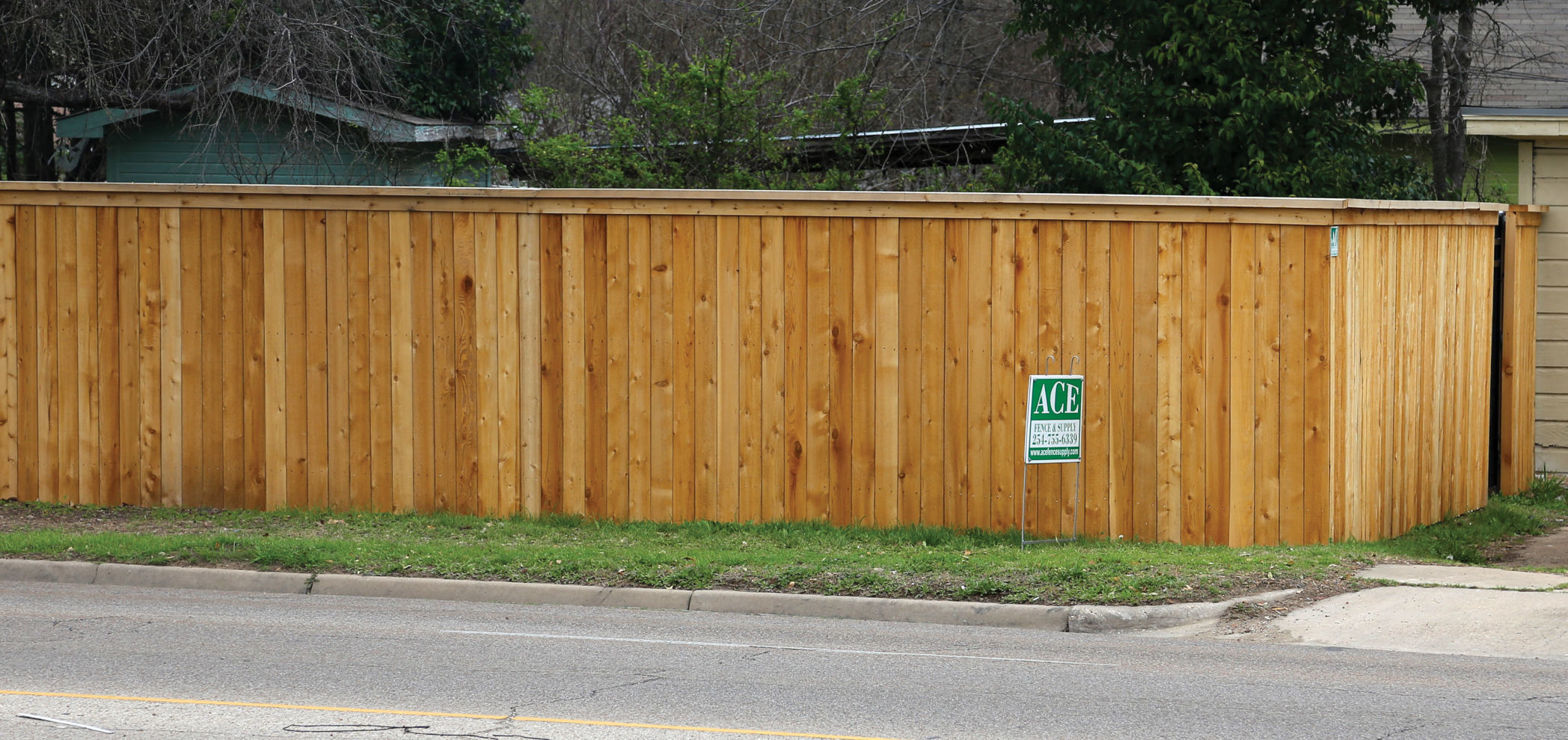 fence standard.jpg